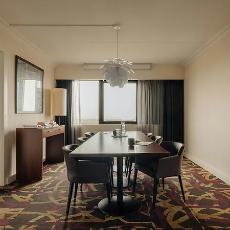 Babylon Hotel 4*